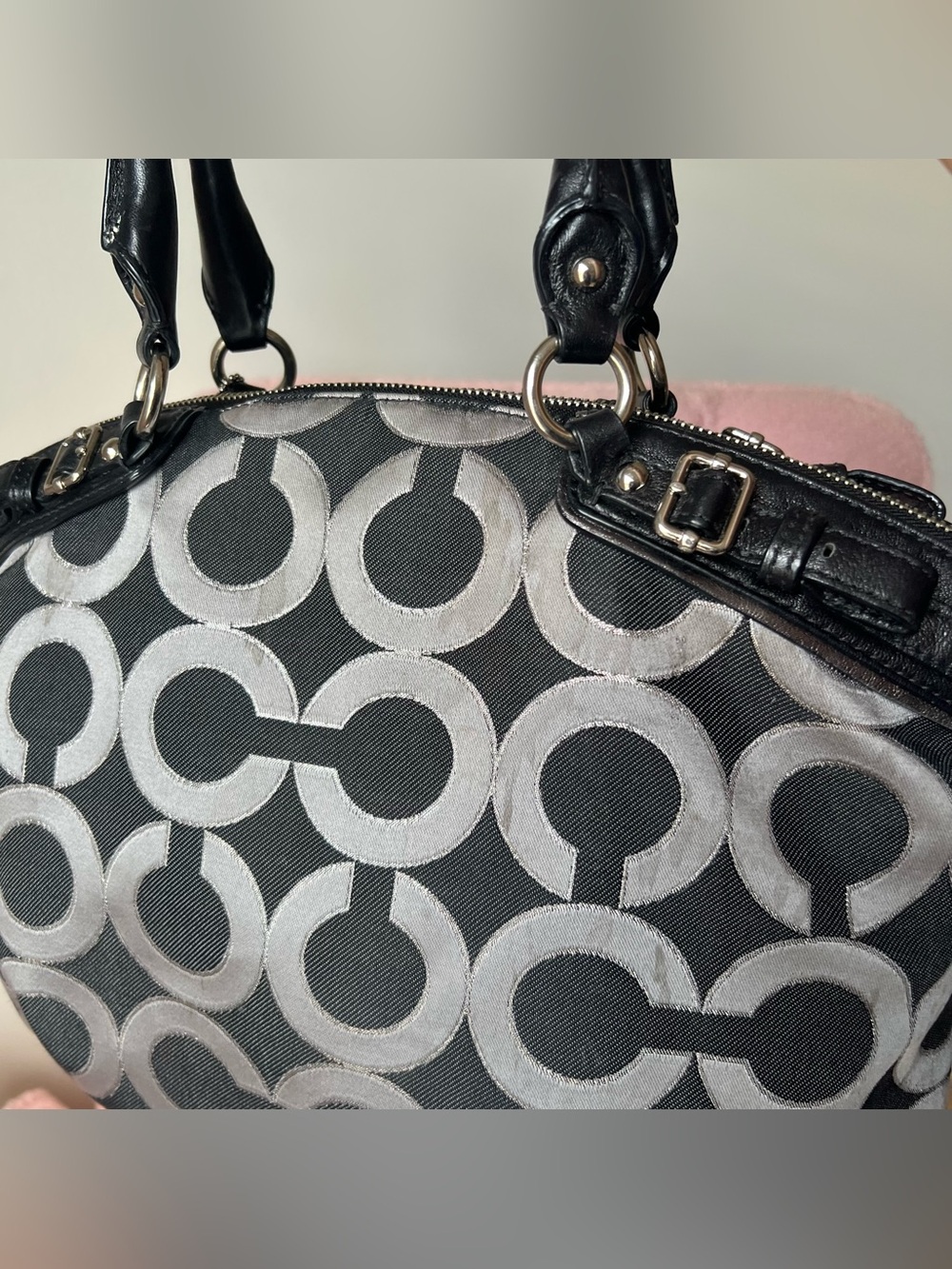 ❗️SOLD❗️Coach Madison Signature Op Art Lurex Linsey - Picture 7 of 7
